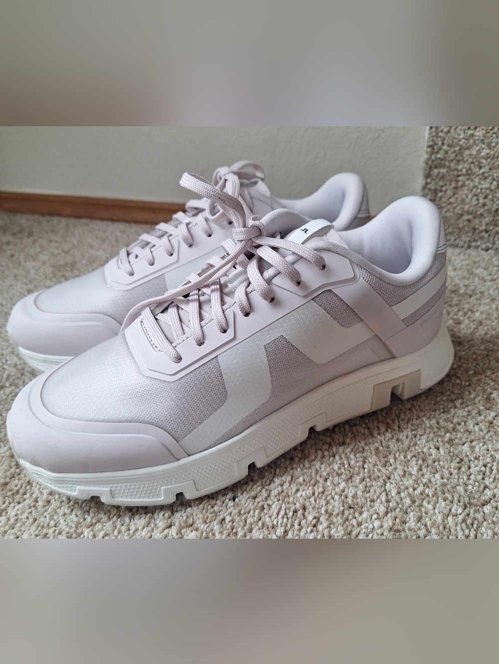 NWOT J.Lindeberg Vent 500 Spikeless Golf Shoes Lilac Womens 8-8.5